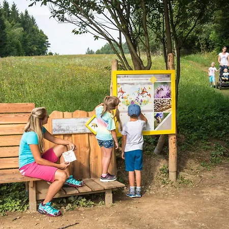 Seeblick Faaker 公寓