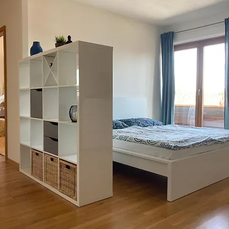 Seeblick Faaker 公寓 *